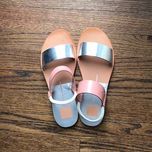 NEW!!!! Dolce Vita Size8